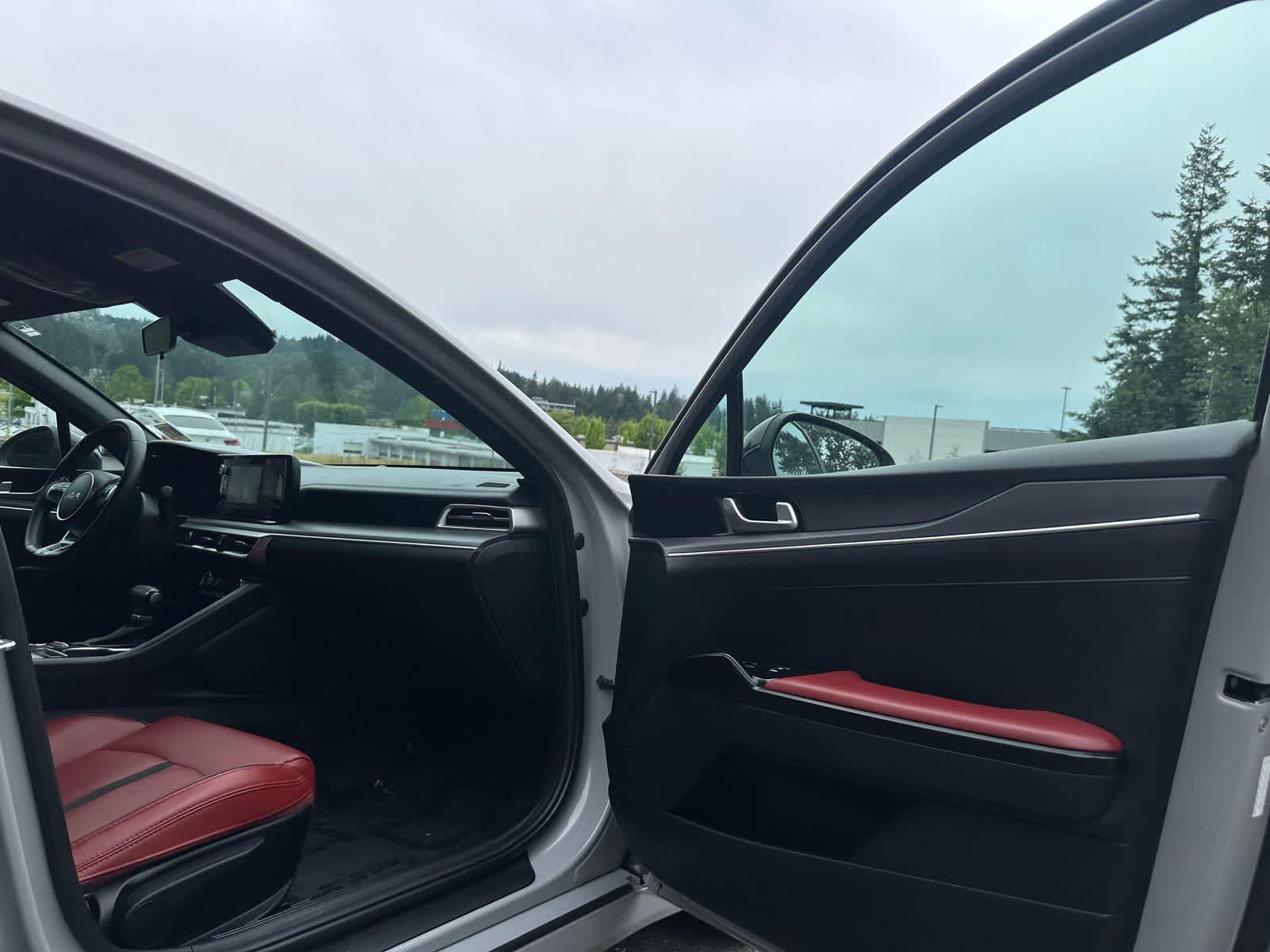 Thumbnail: 2023 Kia K5 - 14