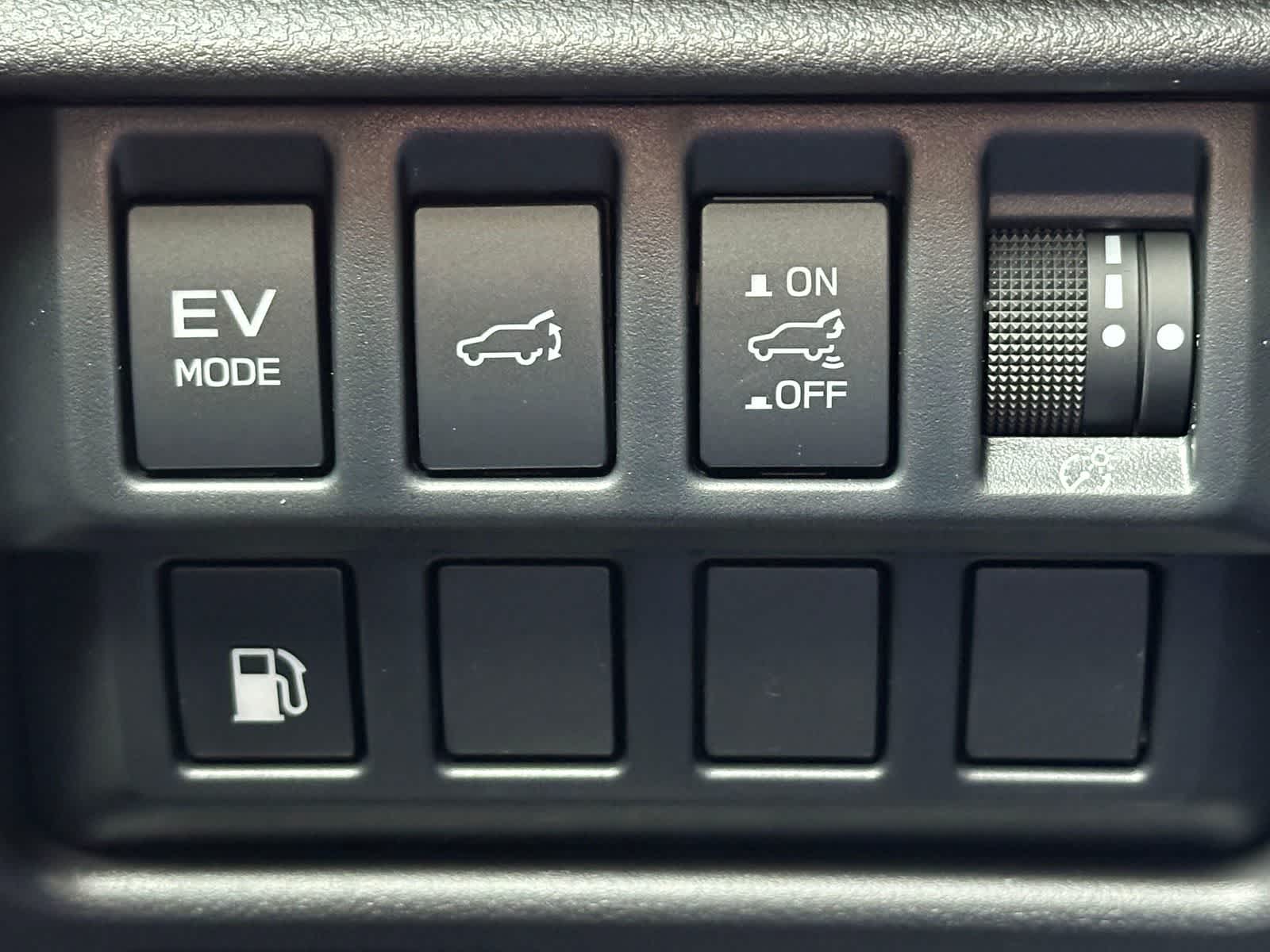 Thumbnail: 2026 Subaru Forester - 26