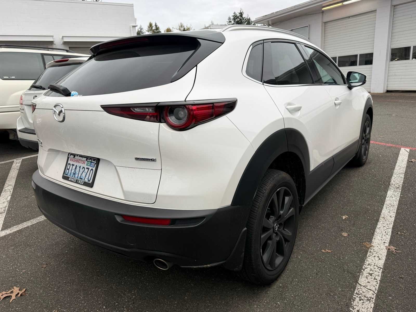 2020 Mazda CX-30 Premium photo 3
