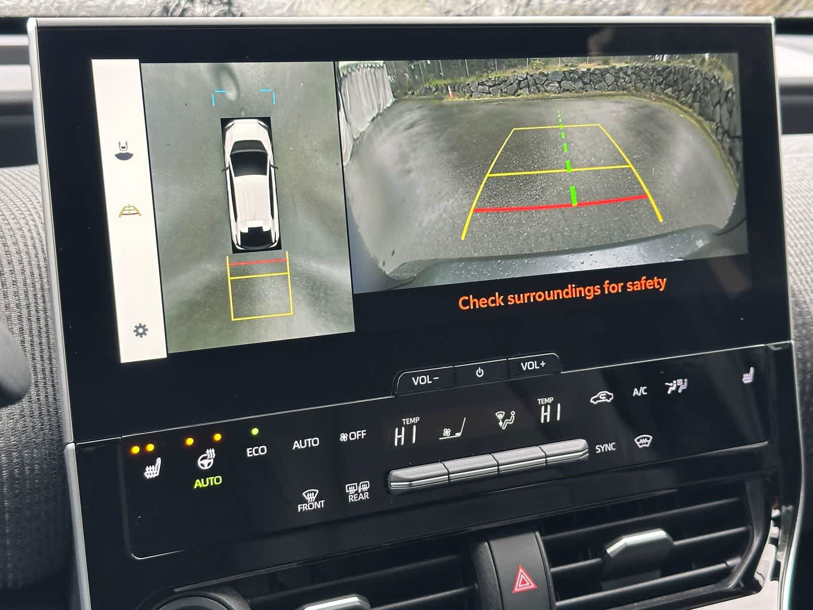 Thumbnail: 2025 Subaru Solterra - 17