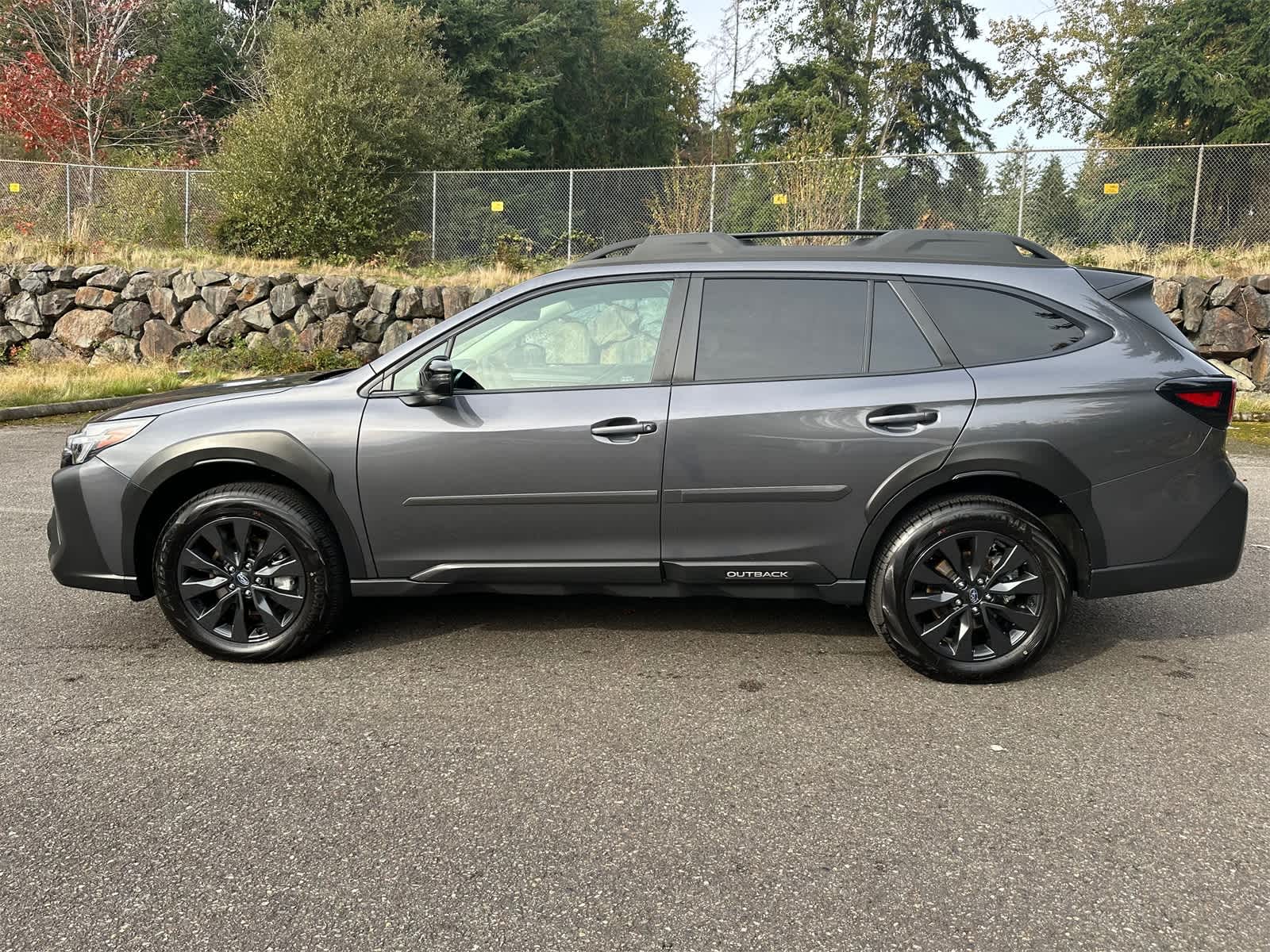 2025 Subaru Outback Onyx Edition photo 2