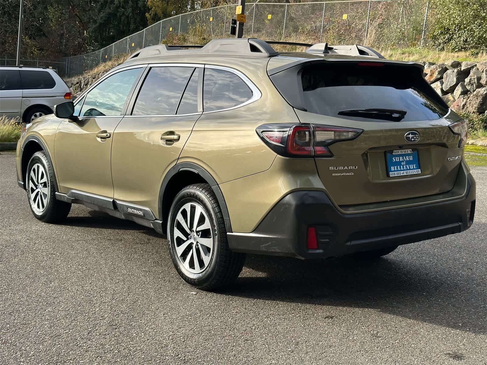 2022 Subaru Outback Premium photo 3