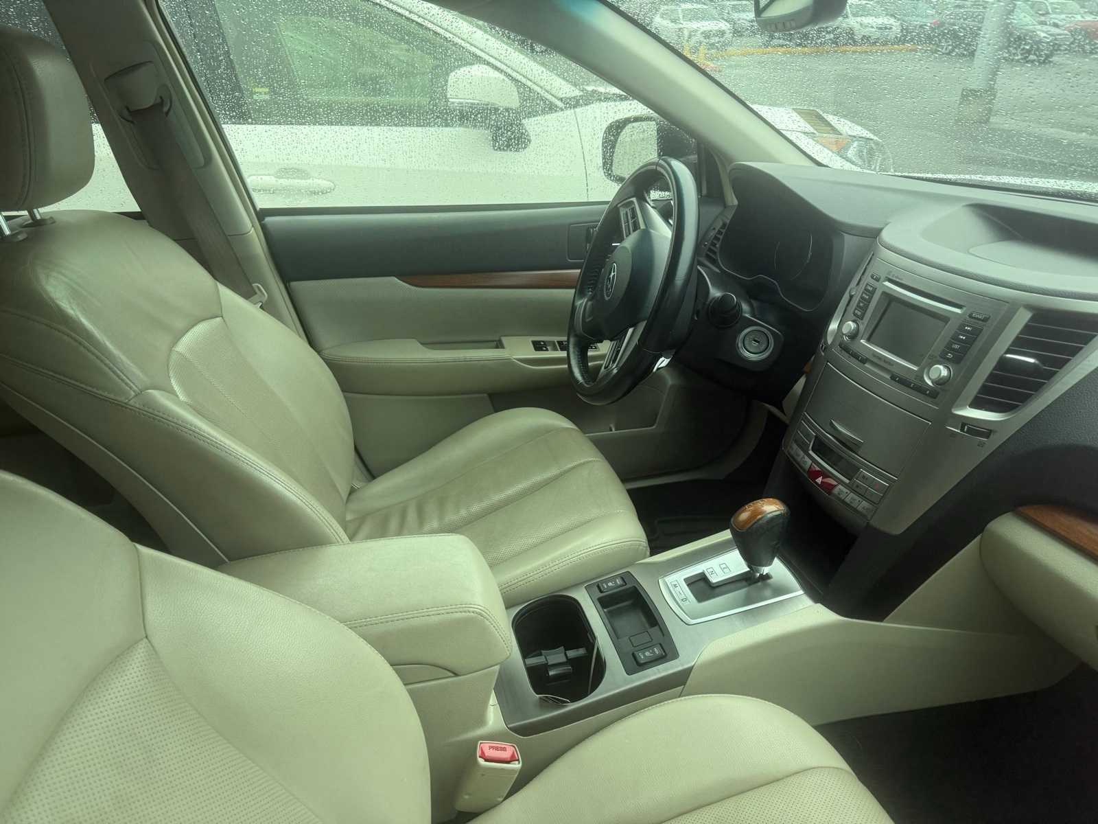 Thumbnail: 2014 Subaru Outback - 6