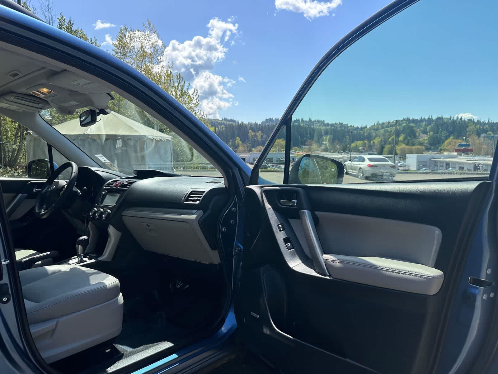 Thumbnail: 2015 Subaru Forester - 15