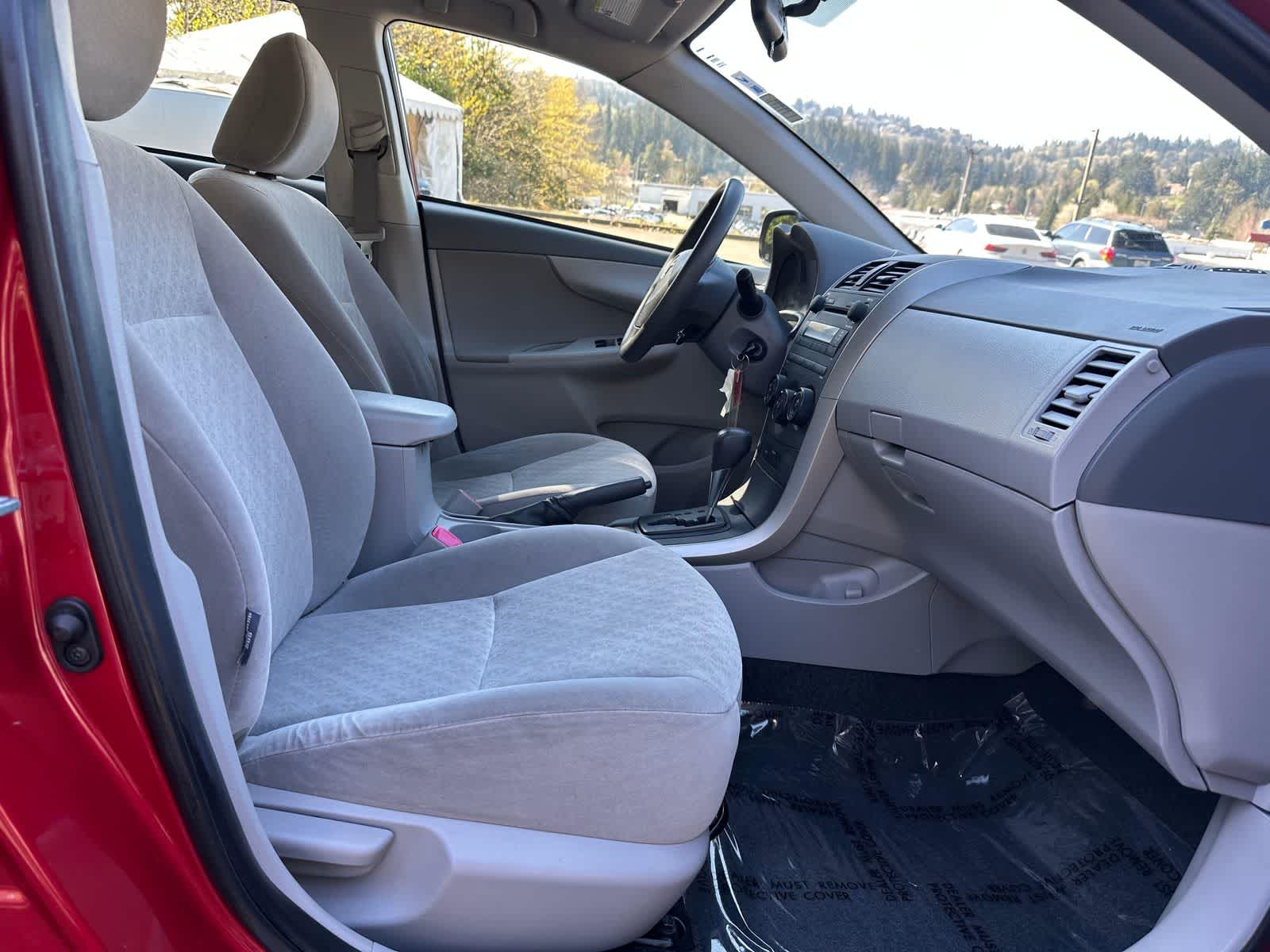 Thumbnail: 2009 Toyota Corolla - 14