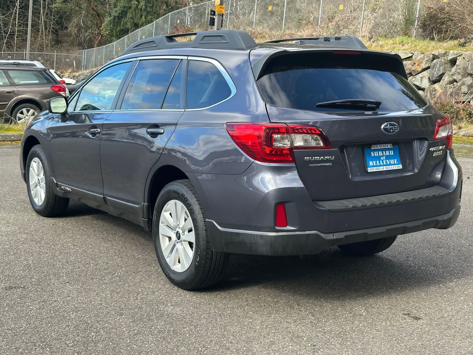 Thumbnail: 2015 Subaru Outback - 3