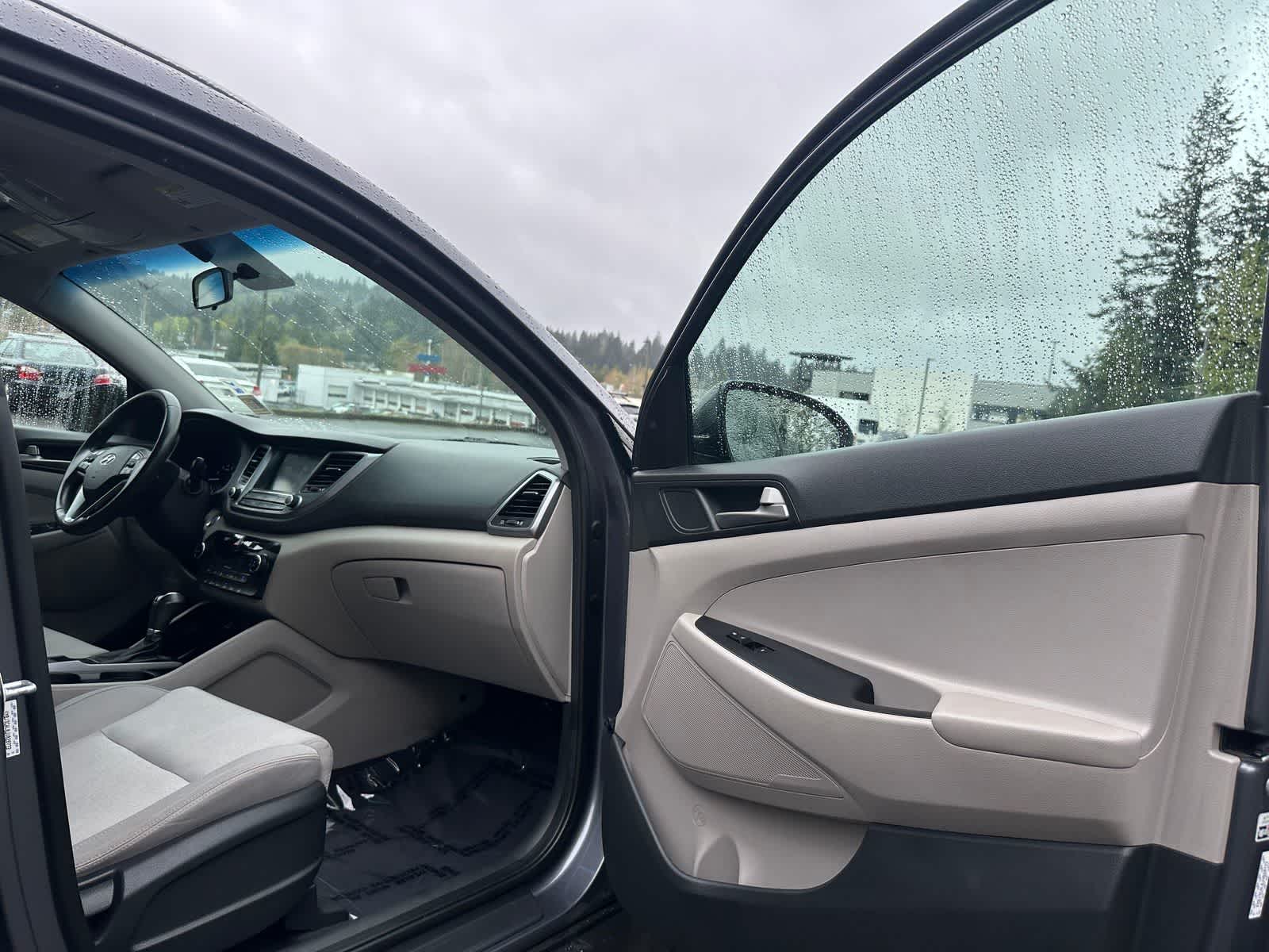 Thumbnail: 2018 Hyundai Tucson - 16