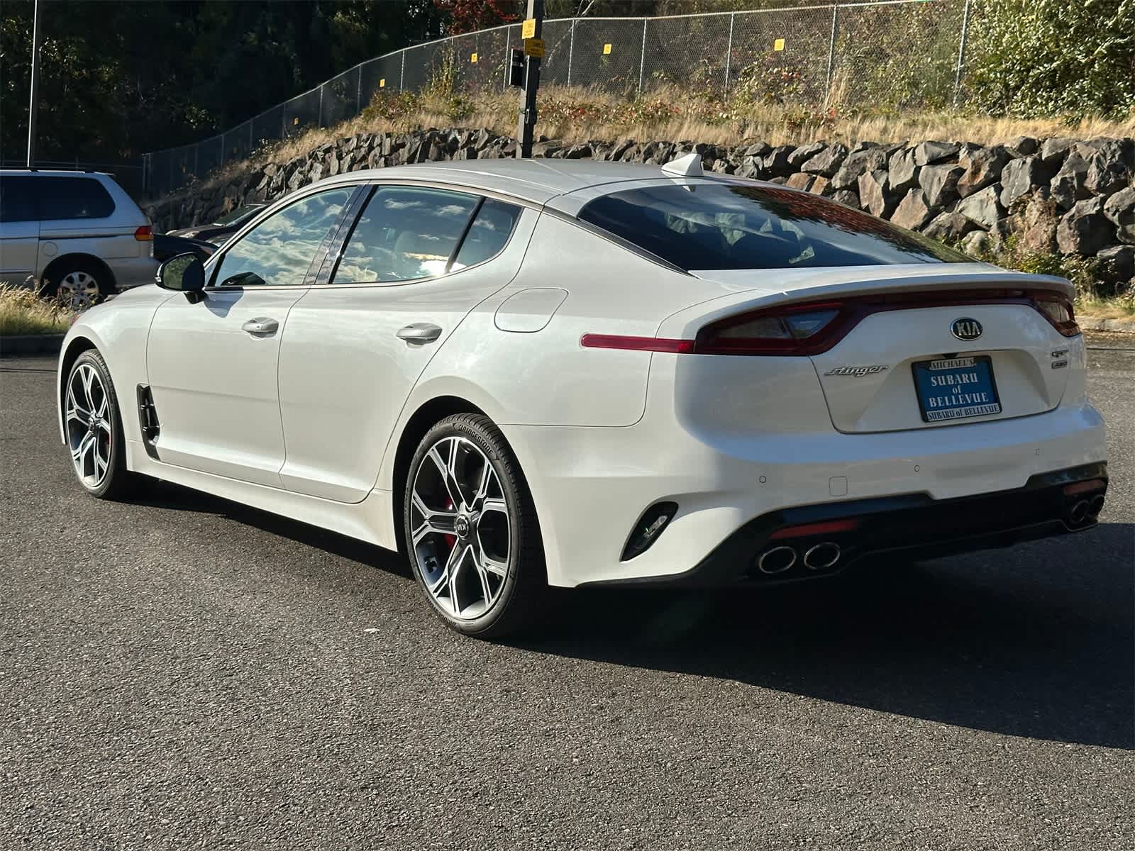 Thumbnail: 2018 Kia Stinger - 3