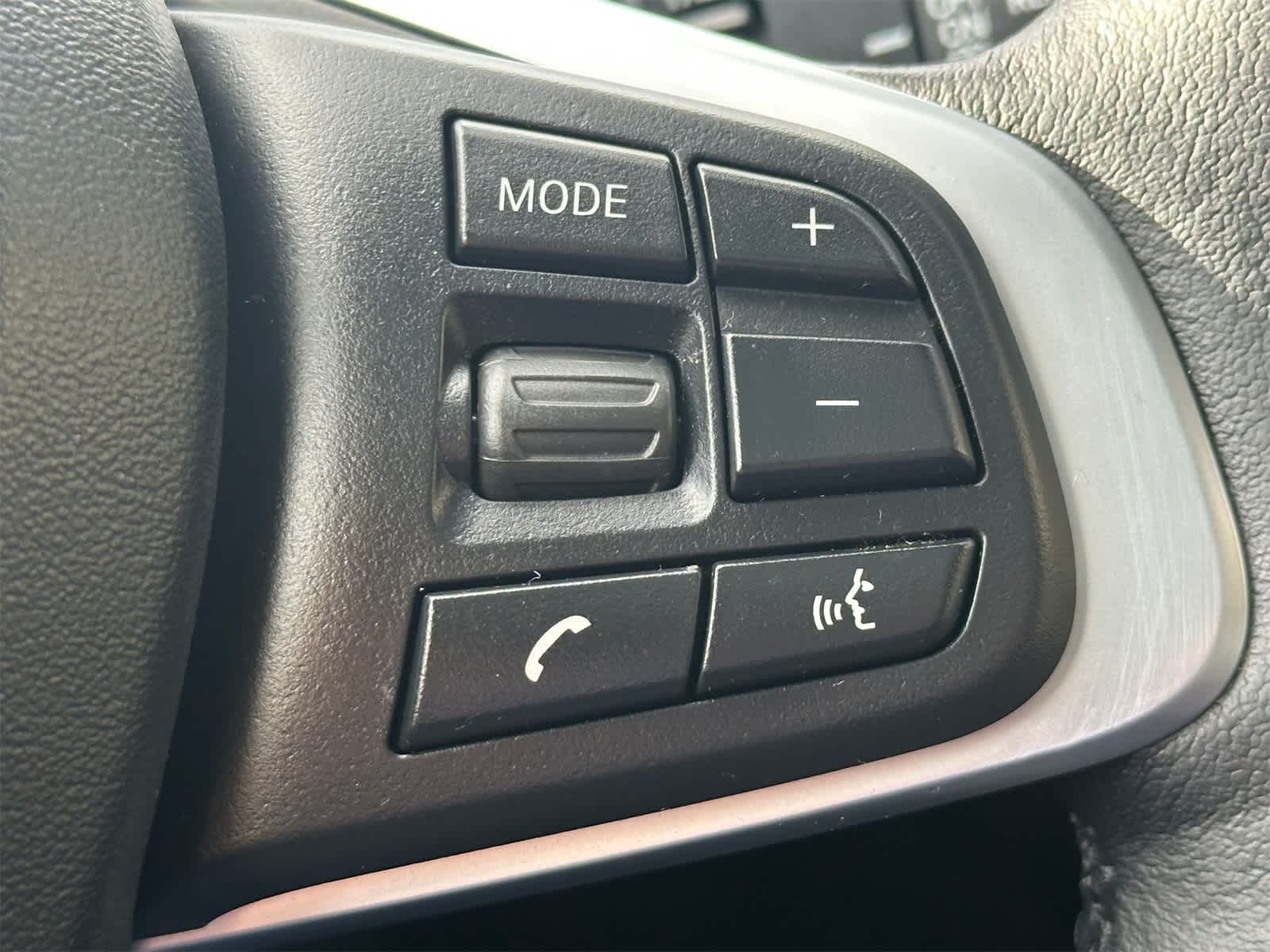 Thumbnail: 2017 BMW X1 - 24