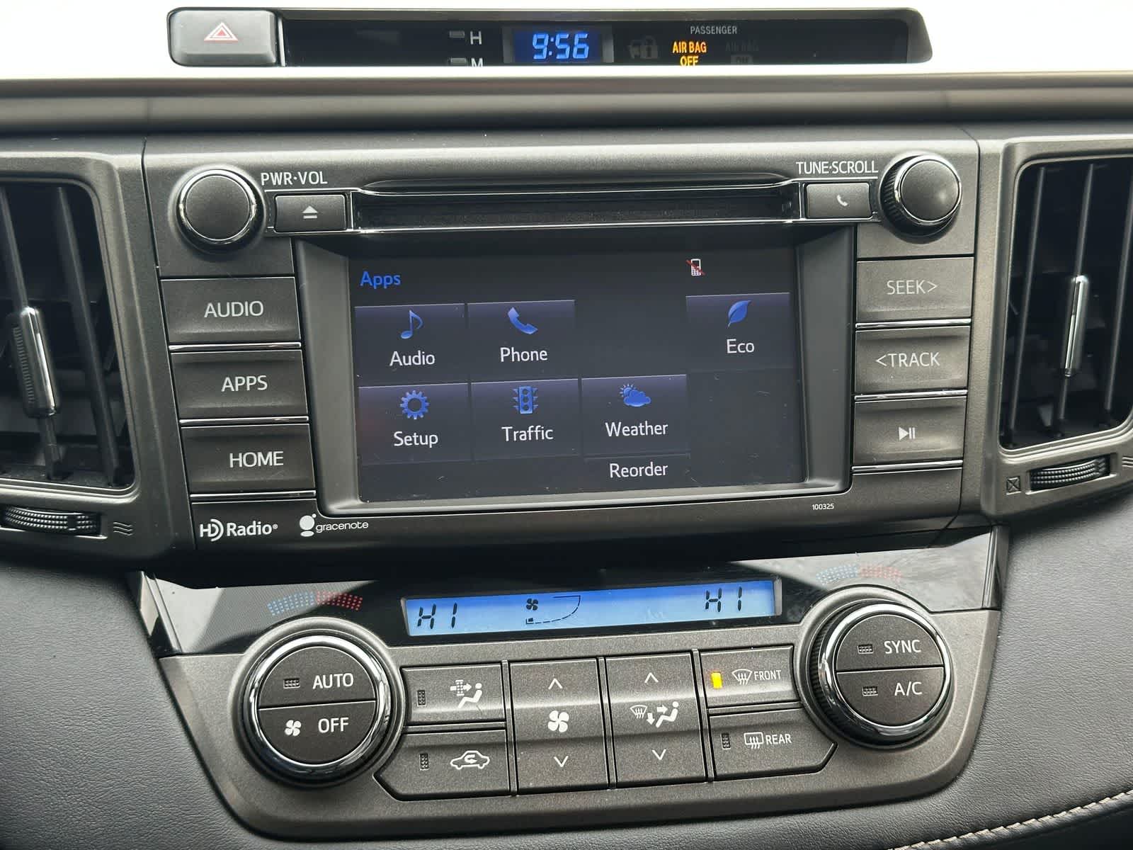 Thumbnail: 2015 Toyota RAV4 - 19