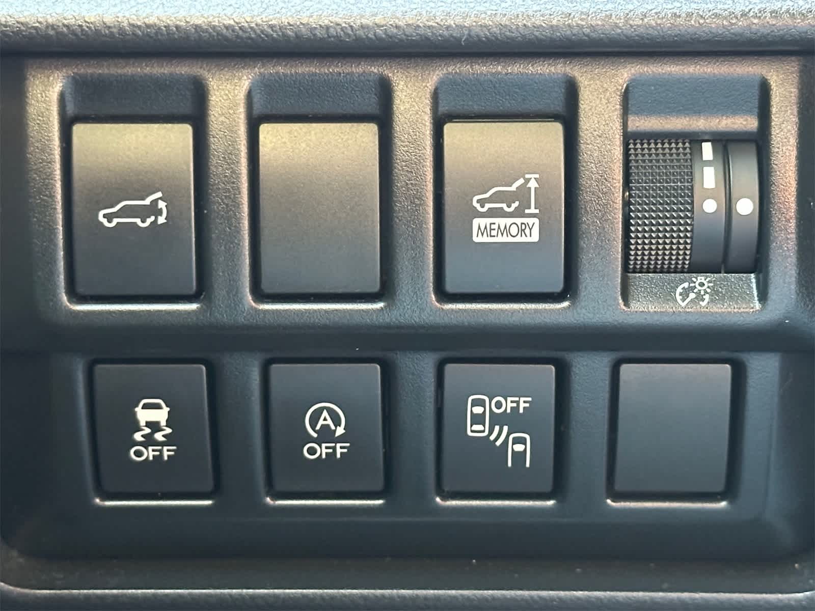 Thumbnail: 2020 Subaru Forester - 23