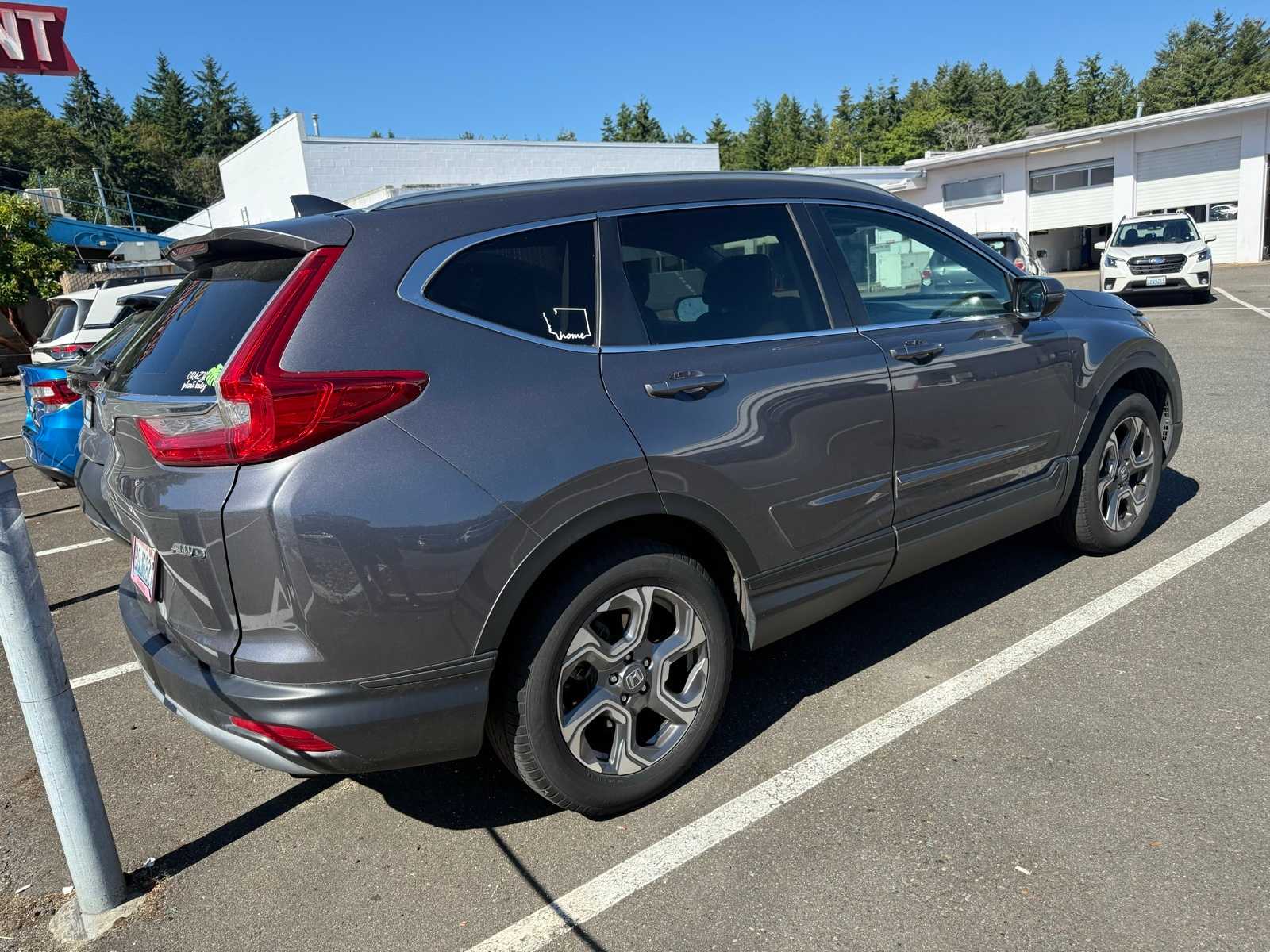 Thumbnail: 2018 Honda CR-V - 3