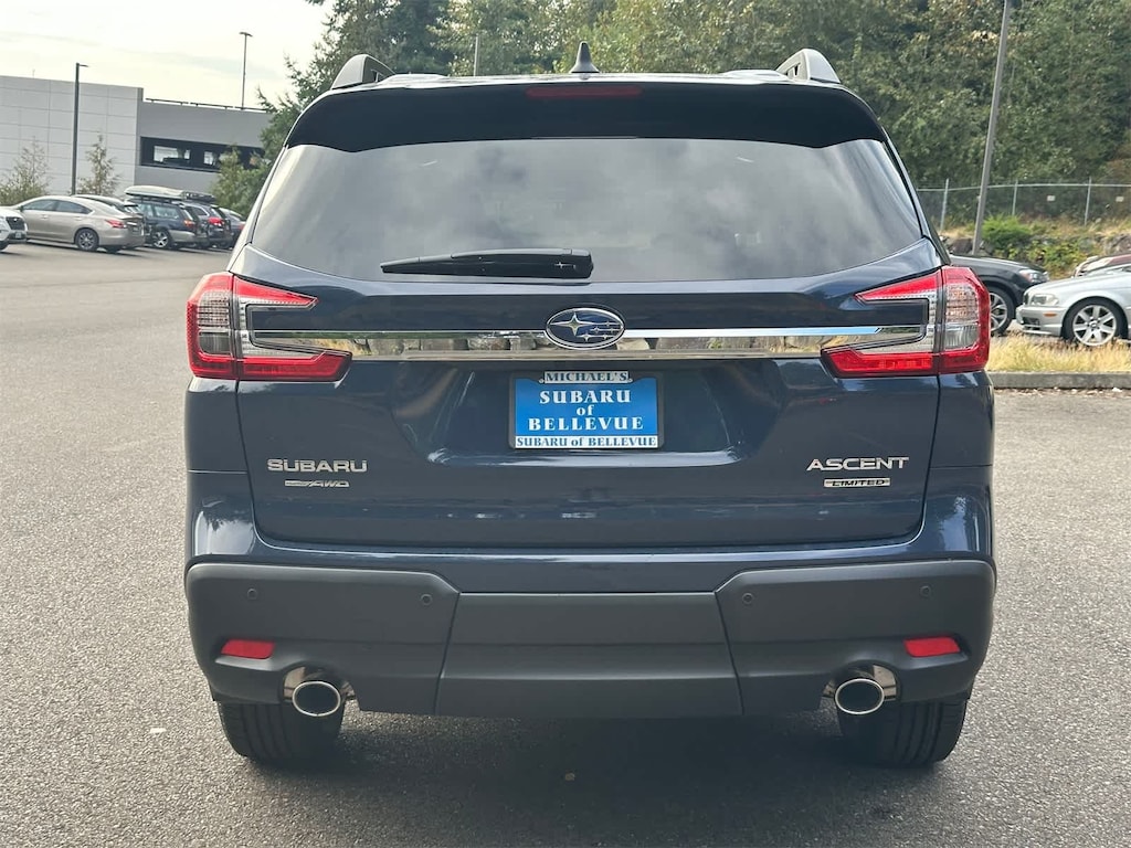 New 2025 Subaru Ascent Limited 7-Passenger SUV