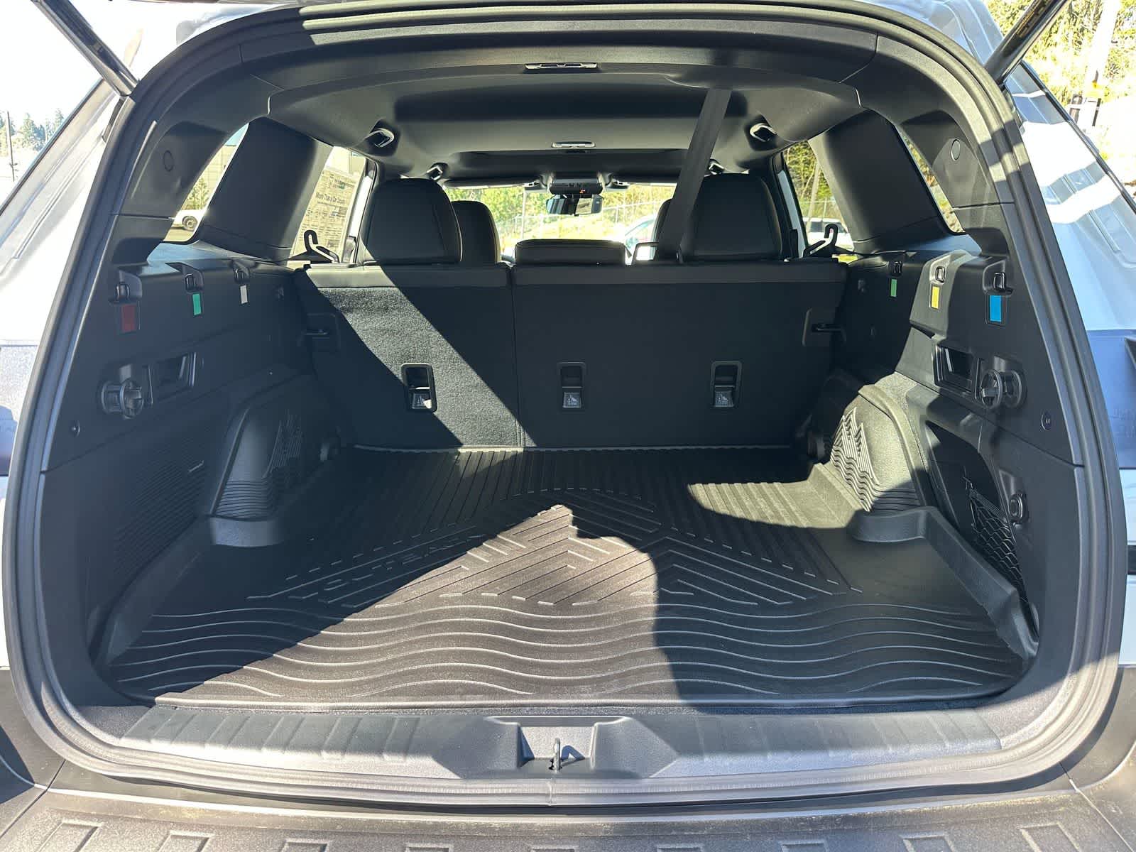 Thumbnail: 2026 Subaru Outback - 32