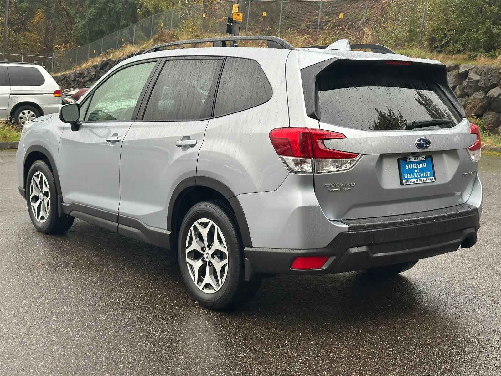 2021 Subaru Forester Premium photo 2