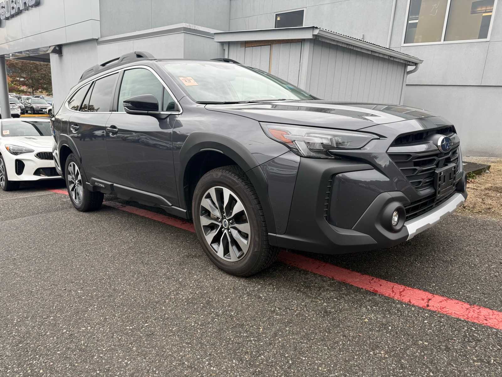 2024 Subaru Outback Limited XT photo 3
