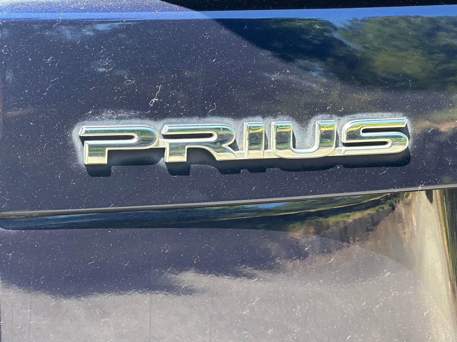 Thumbnail: 2014 Toyota Prius - 5