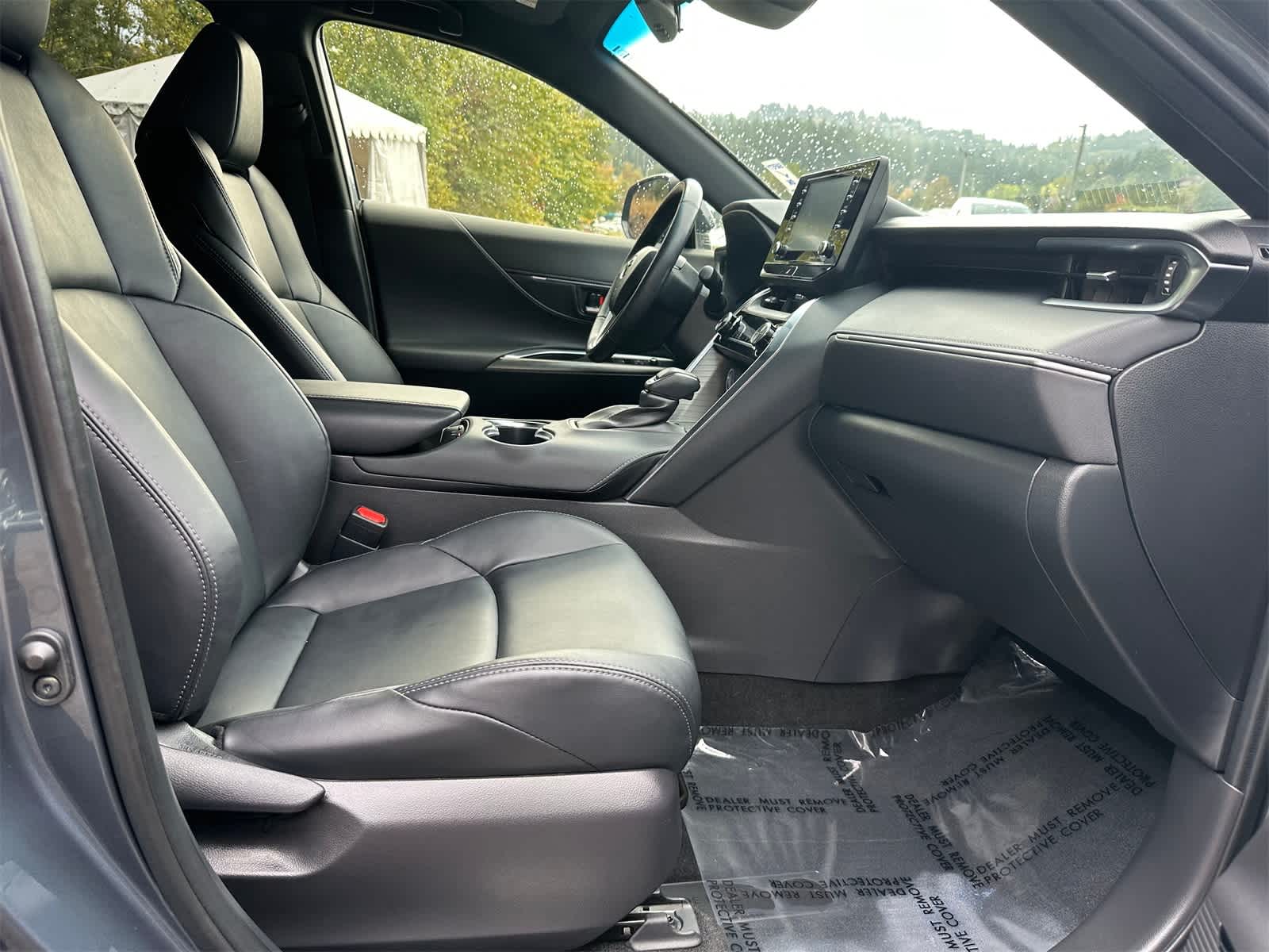 Thumbnail: 2022 Toyota Venza - 13