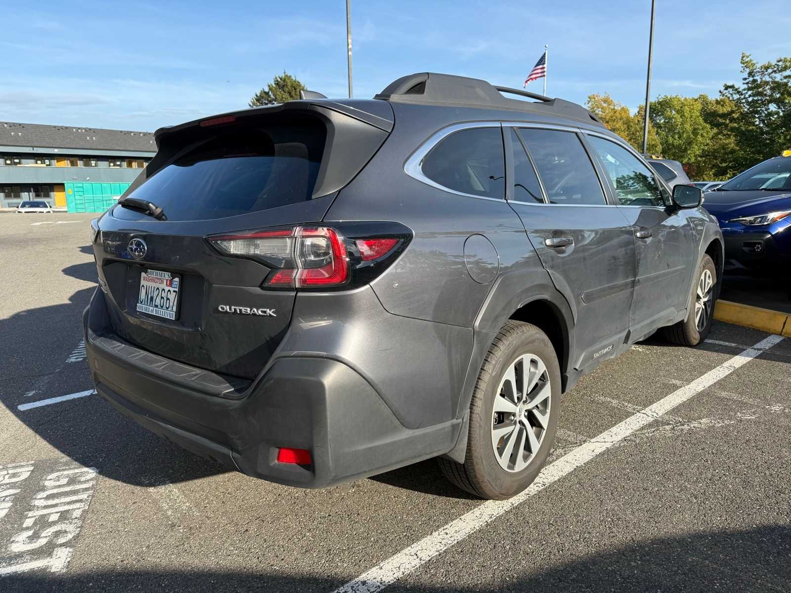 2025 Subaru Outback Premium photo 3