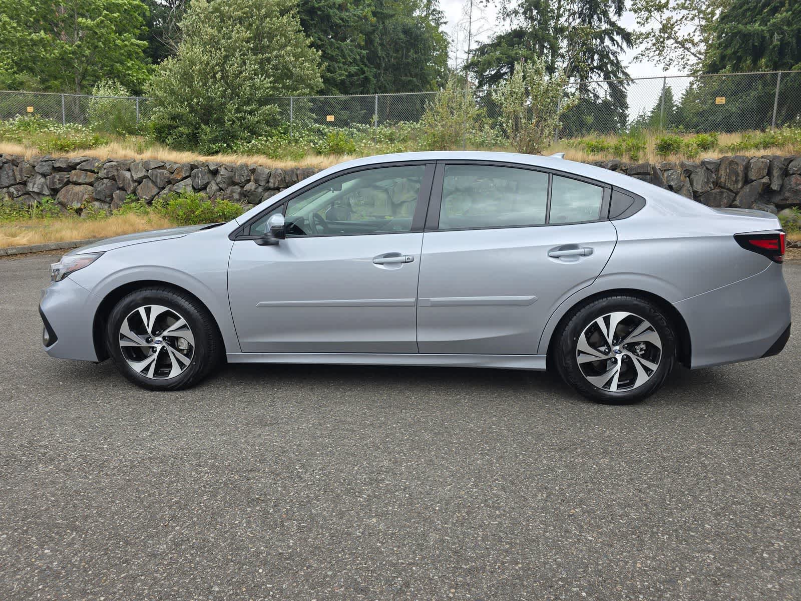 Thumbnail: 2025 Subaru Legacy - 2