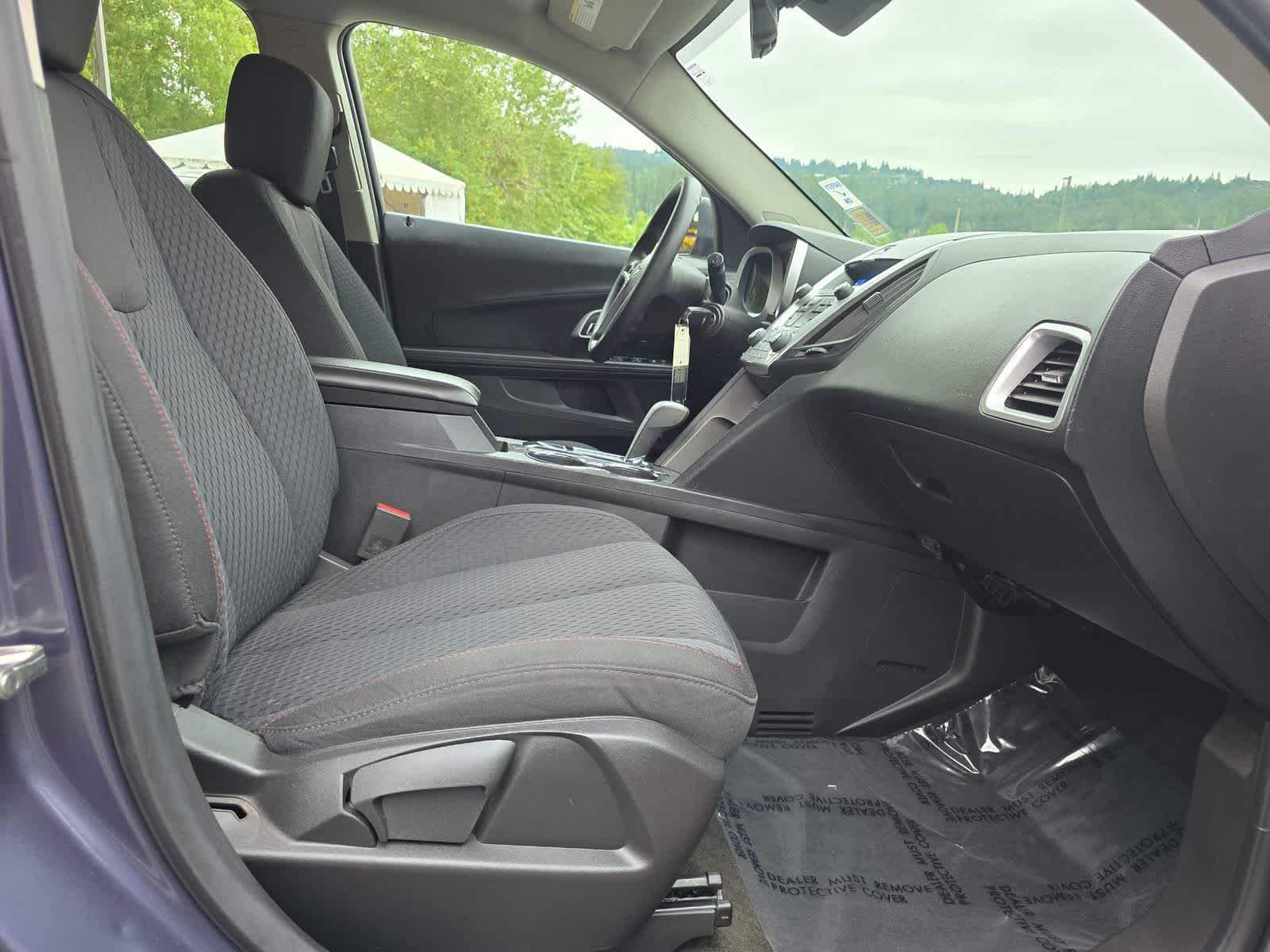2013 Chevrolet Equinox LS - Photo 23