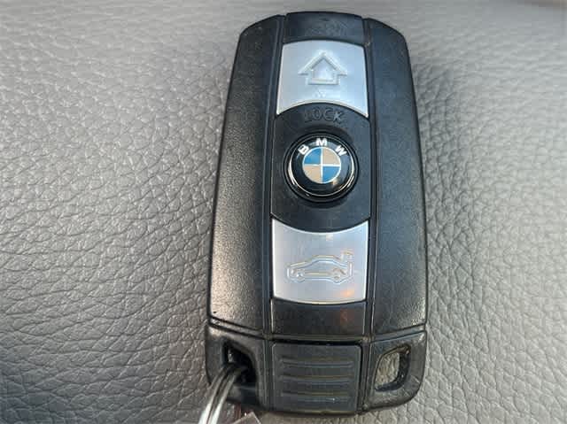 2011 BMW 3 Series 328i 19
