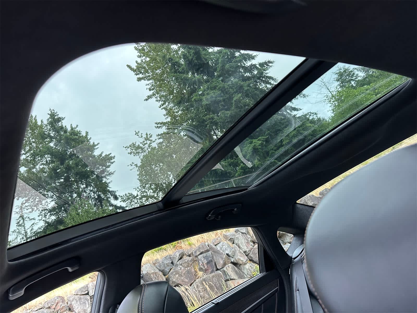 Thumbnail: 2018 Genesis G80 - 15