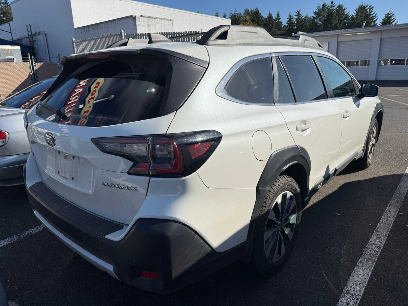 2023 Subaru Outback Limited photo 2