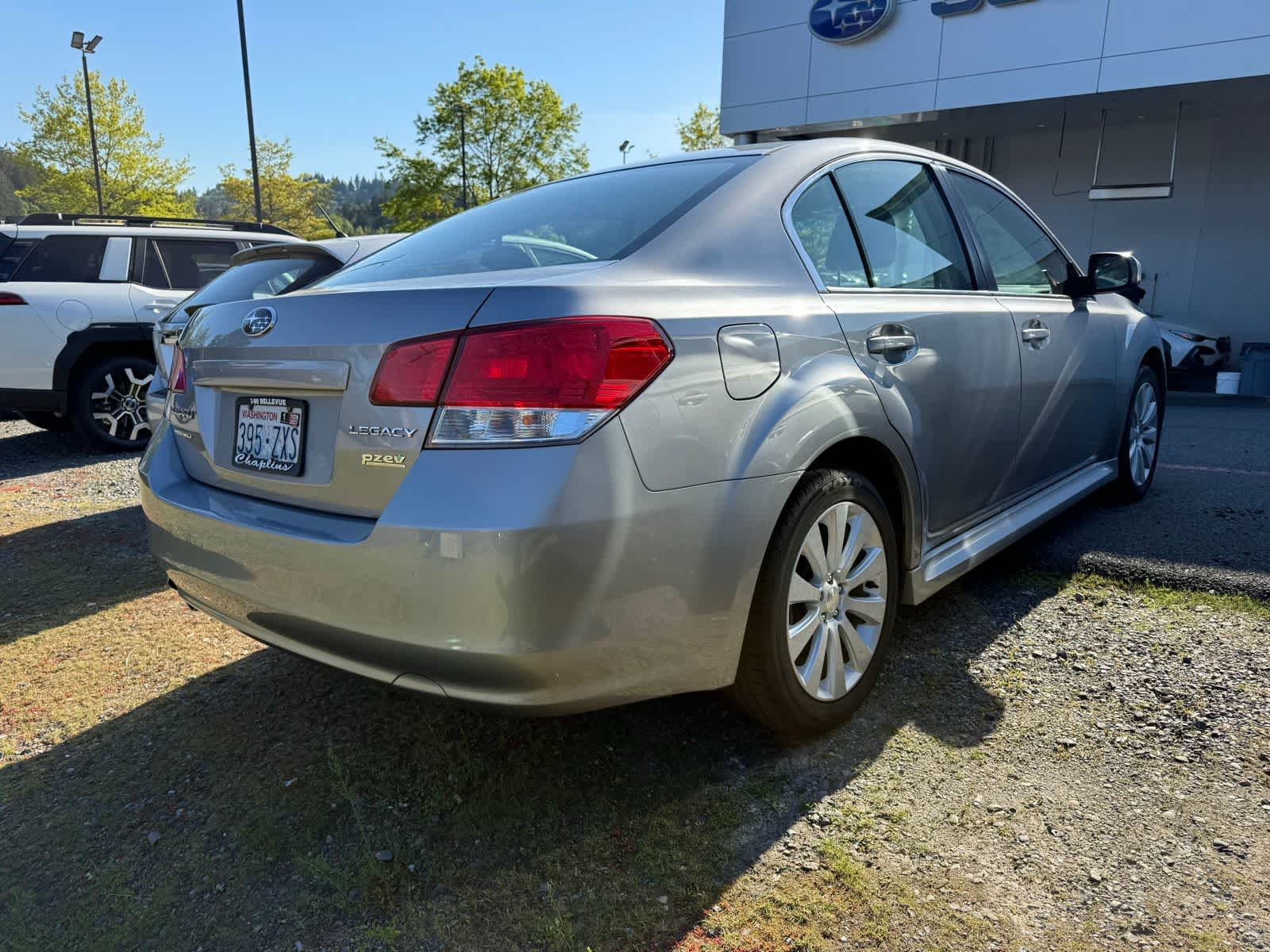 Thumbnail: 2010 Subaru Legacy - 3