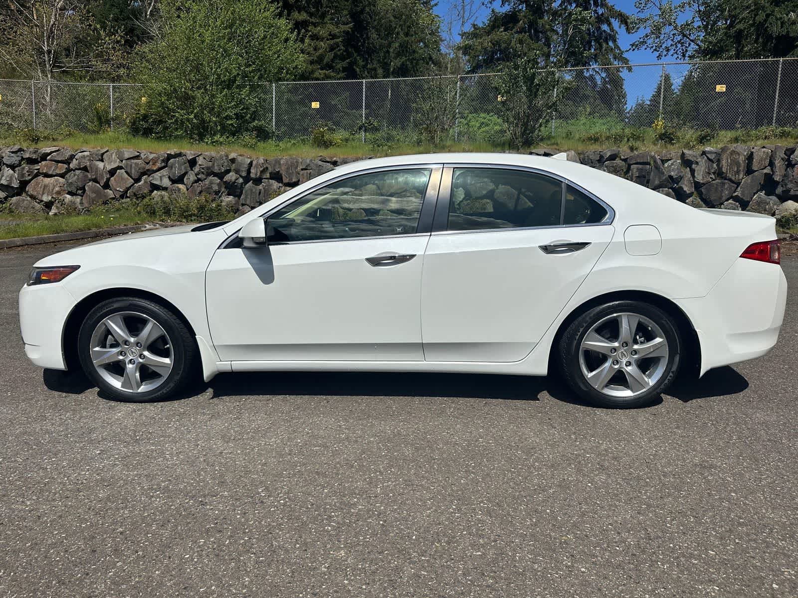 Thumbnail: 2013 Acura TSX - 2