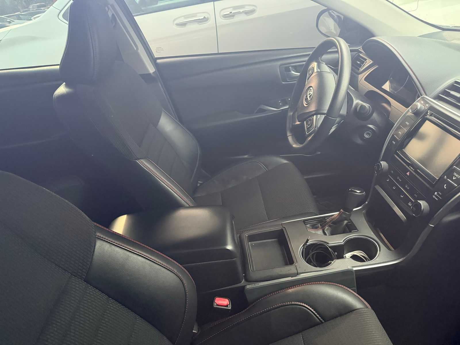 Thumbnail: 2017 Toyota Camry - 6