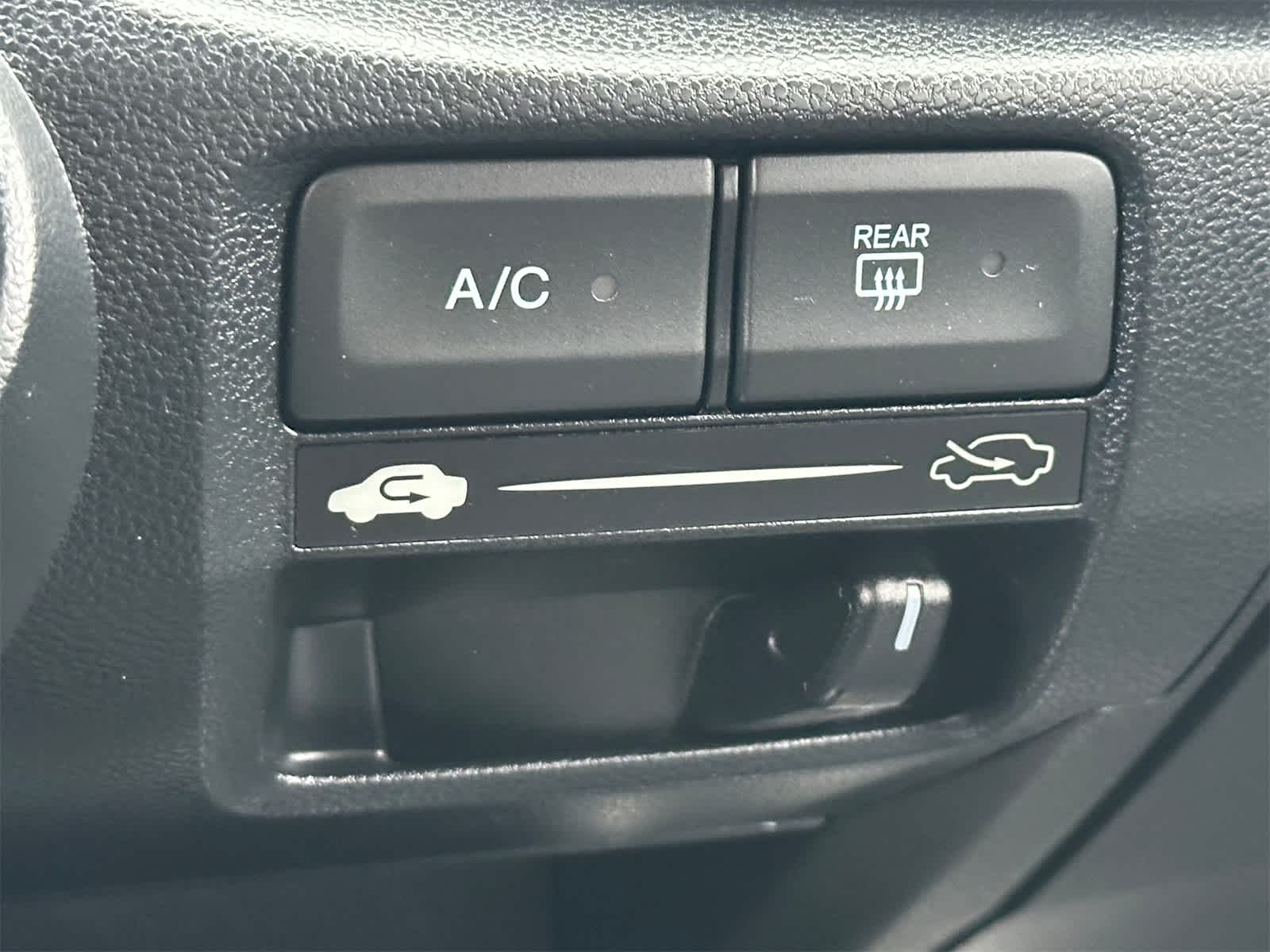 Thumbnail: 2013 Honda Fit - 18