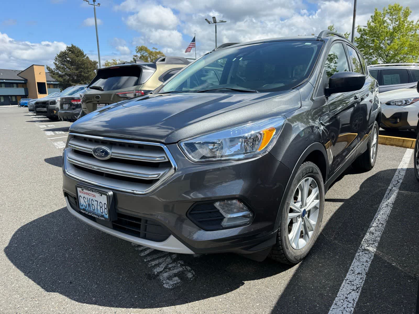 2018 Ford Escape SE's photo