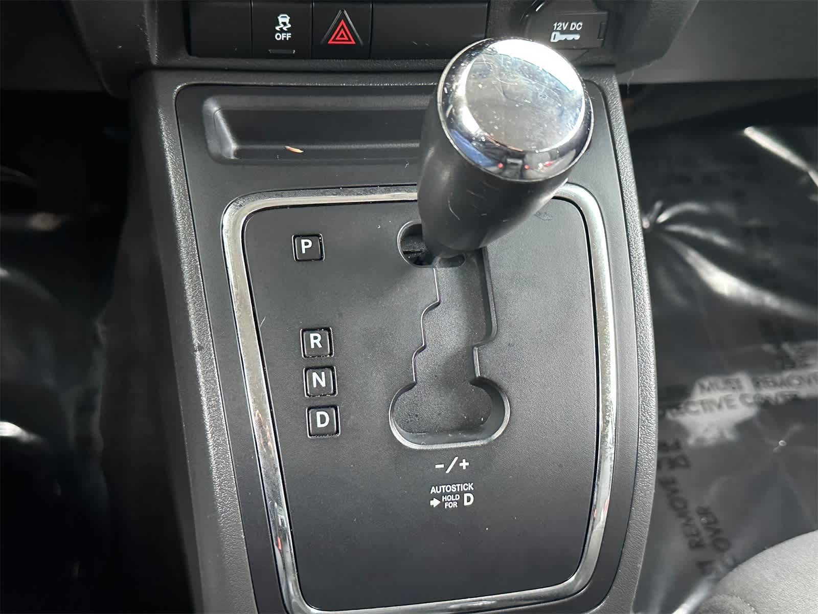 Thumbnail: 2014 Jeep Patriot - 18