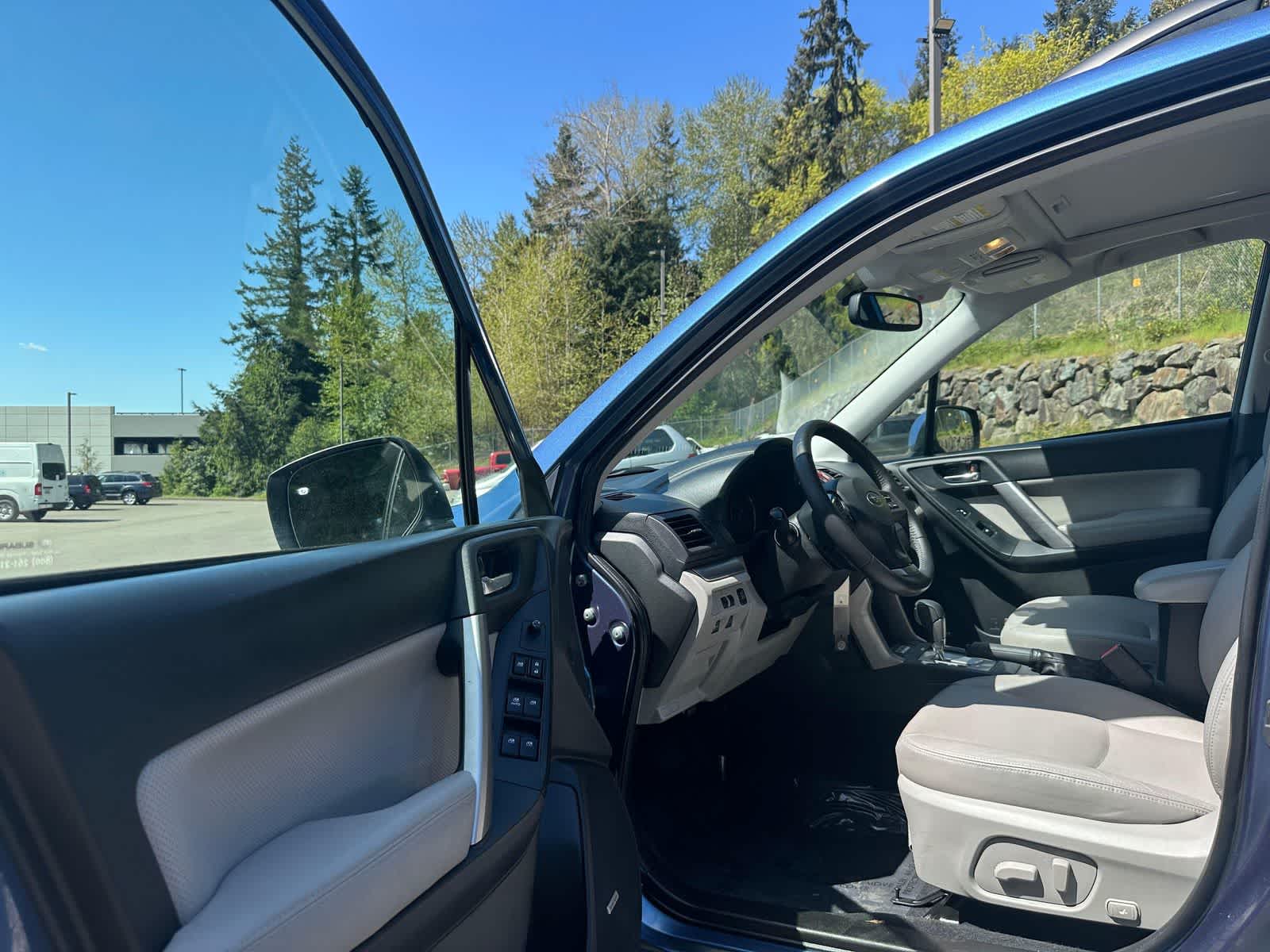 Thumbnail: 2015 Subaru Forester - 17