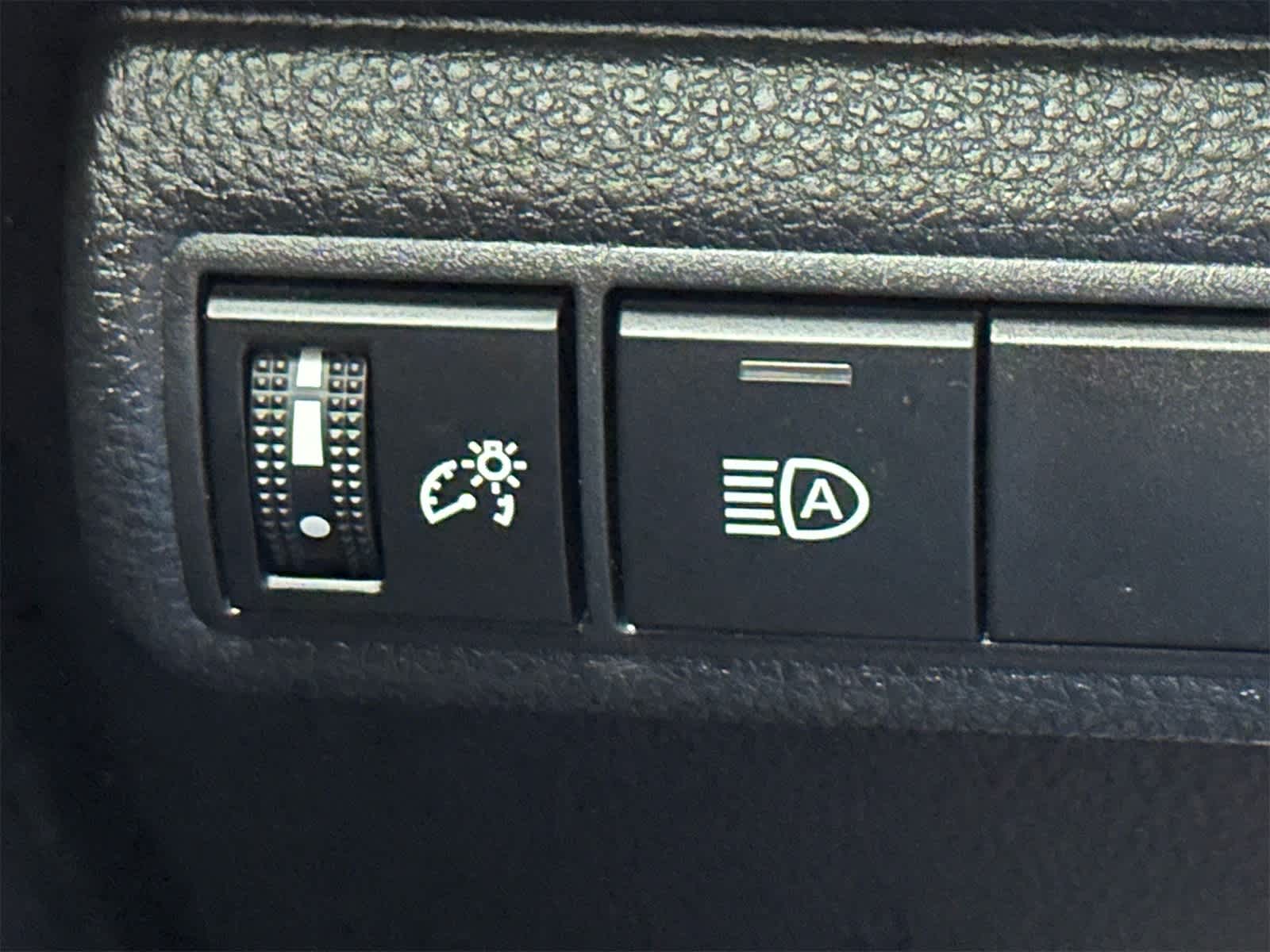 Thumbnail: 2021 Toyota Corolla - 21