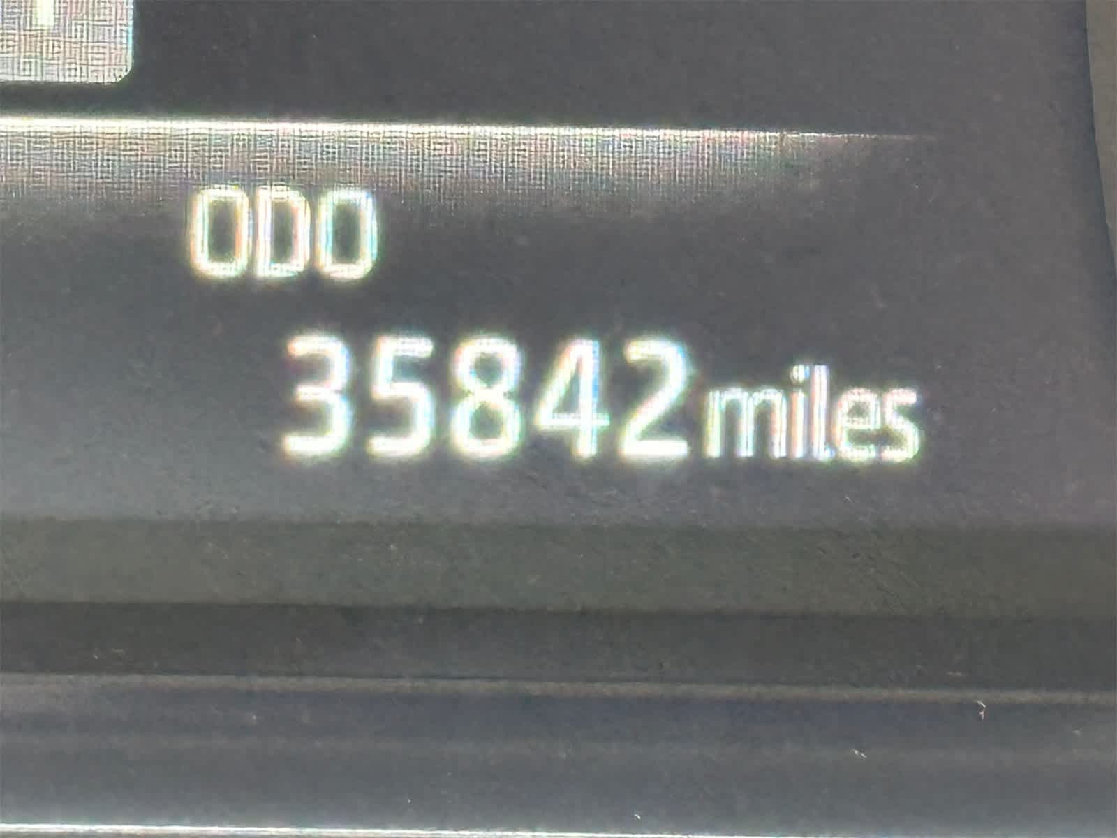 Thumbnail: 2022 Toyota Venza - 25