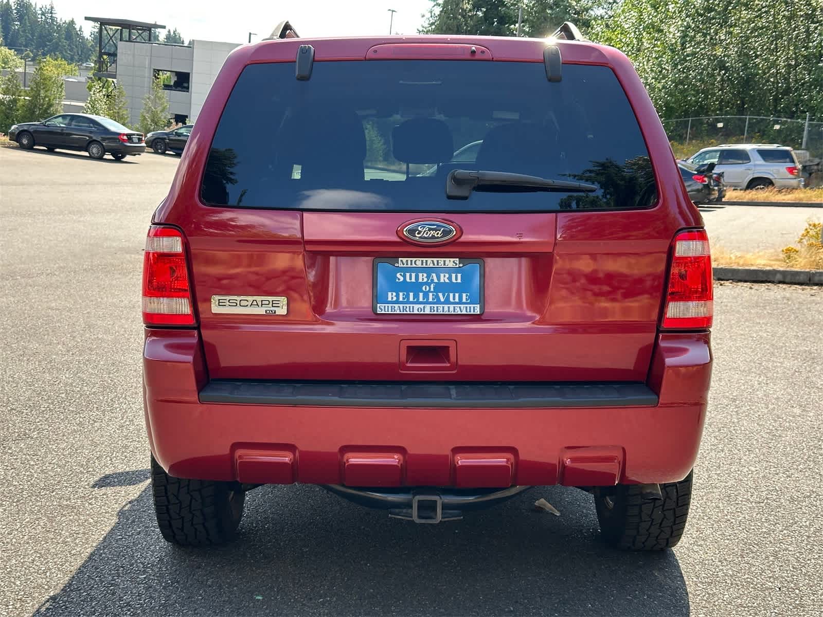 Thumbnail: 2010 Ford Escape - 4