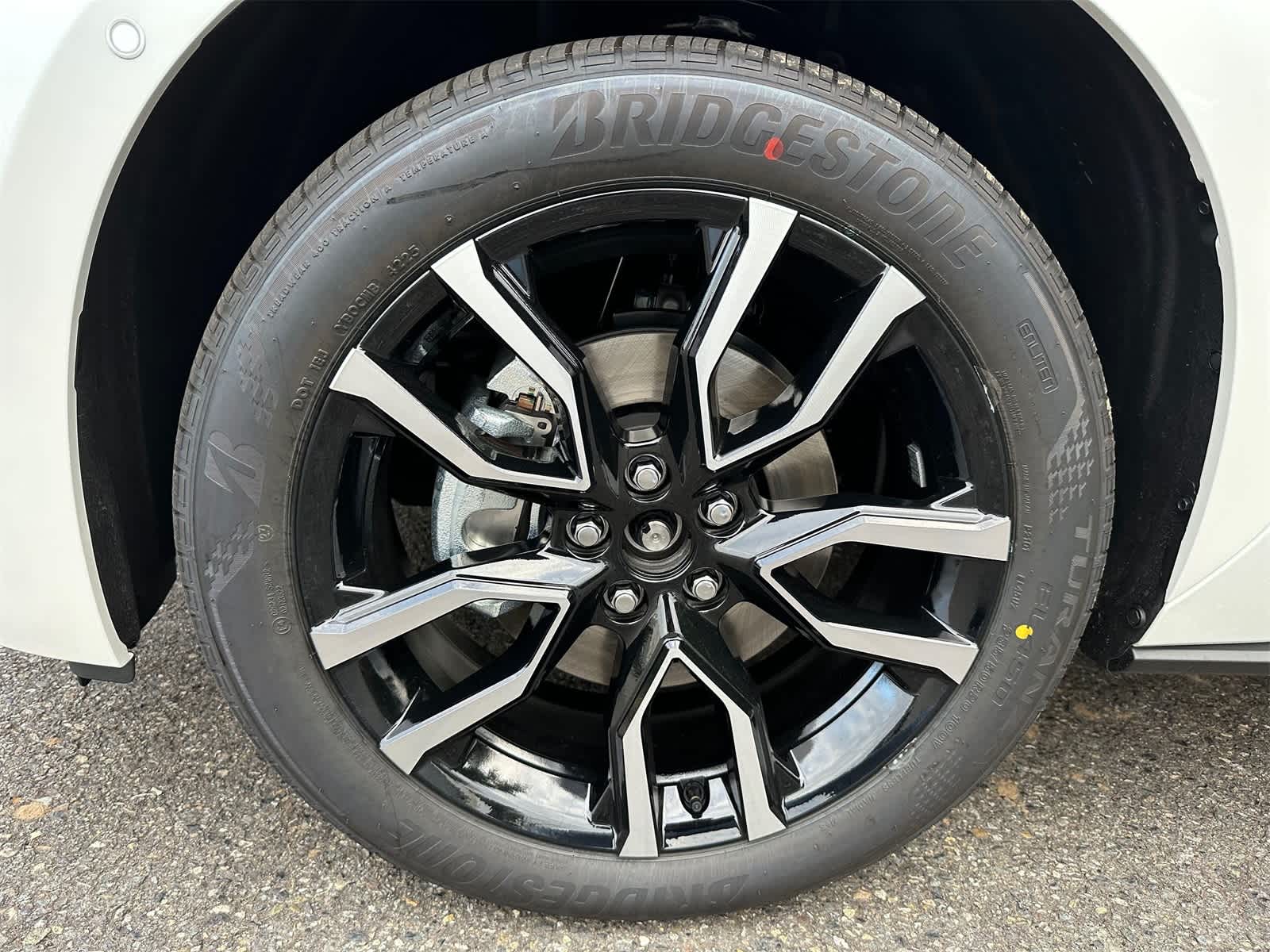 Thumbnail: 2026 Subaru Solterra - 9