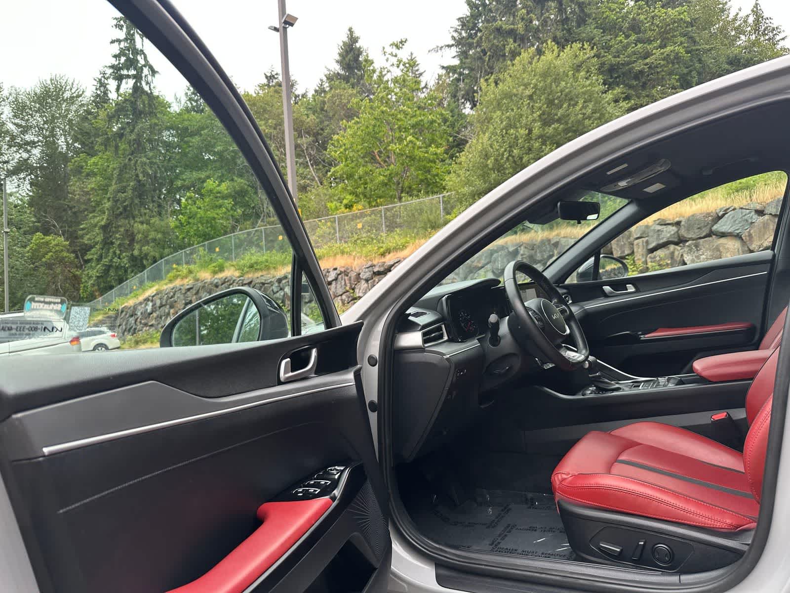 Thumbnail: 2023 Kia K5 - 16