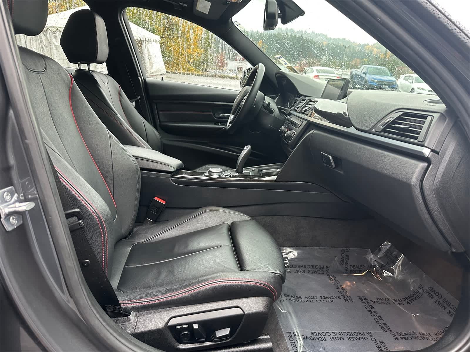 Thumbnail: 2015 BMW 3 Series - 13