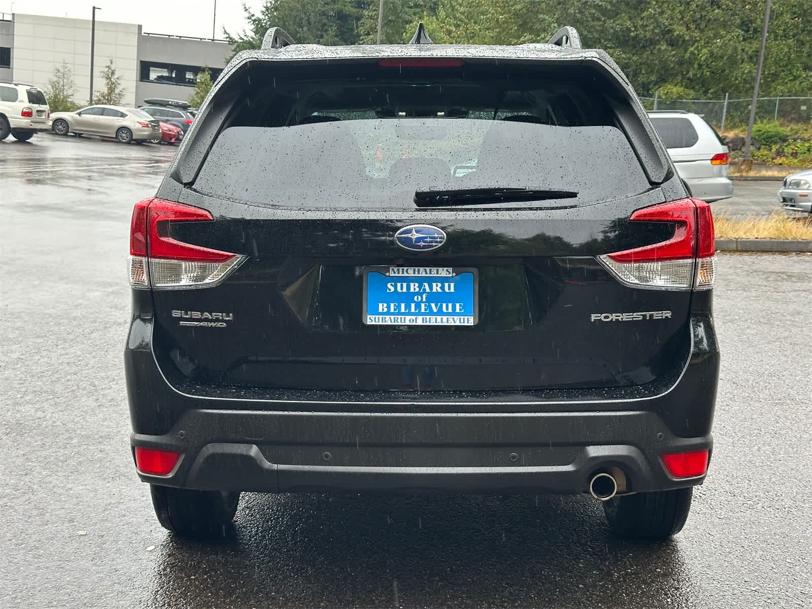 2023 Subaru Forester Limited photo 4