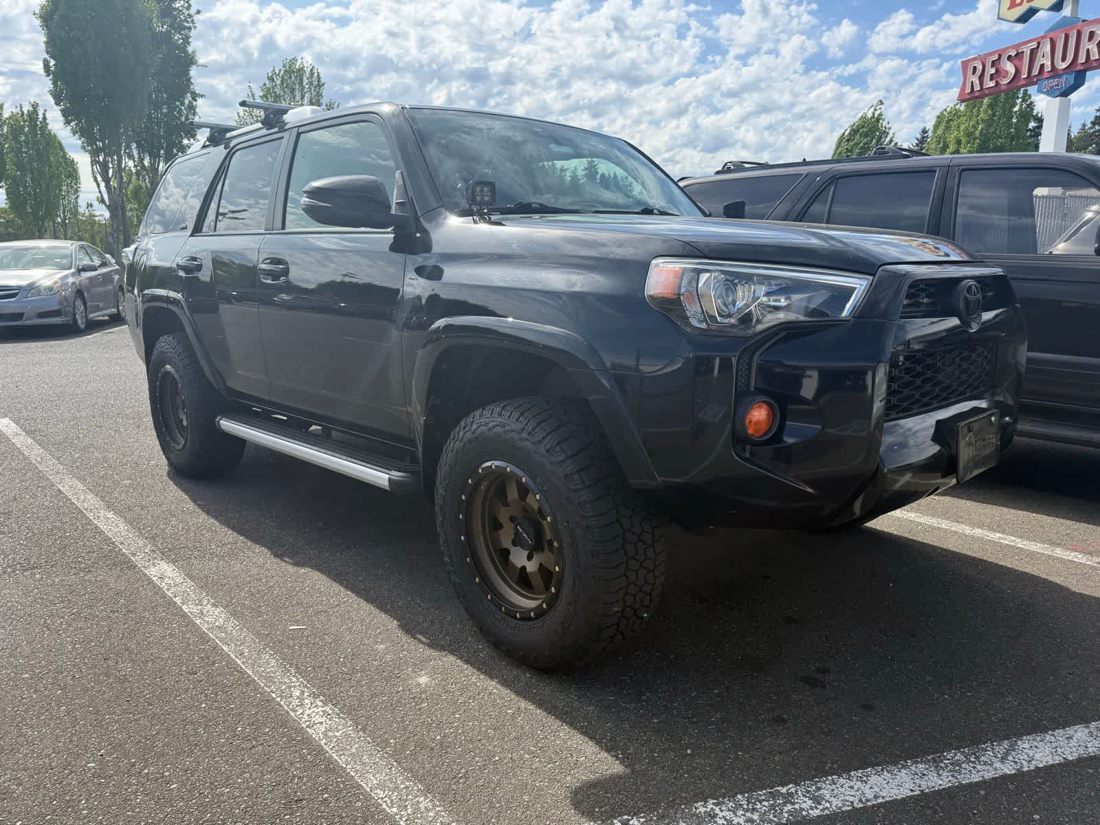 Thumbnail: 2016 Toyota 4Runner - 4