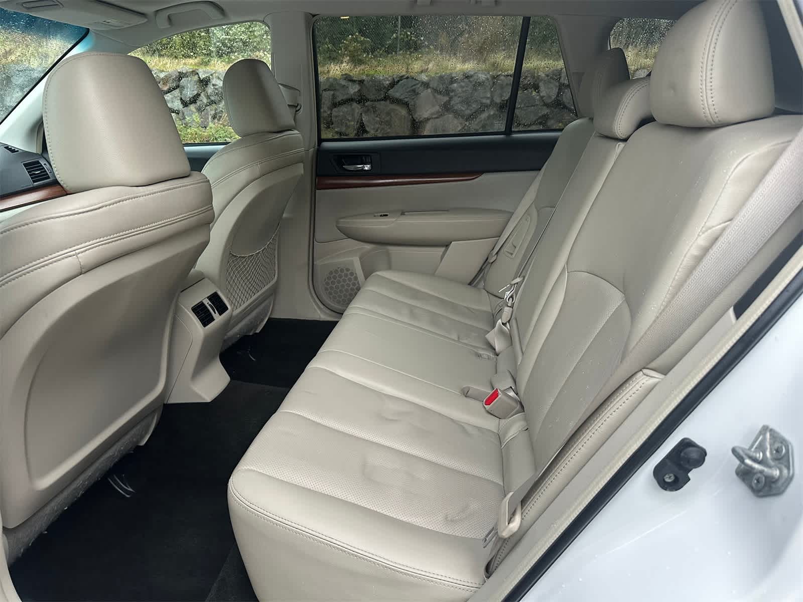 Thumbnail: 2013 Subaru Outback - 10