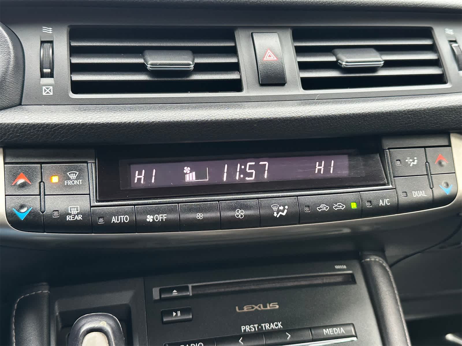 Thumbnail: 2017 Lexus CT - 20