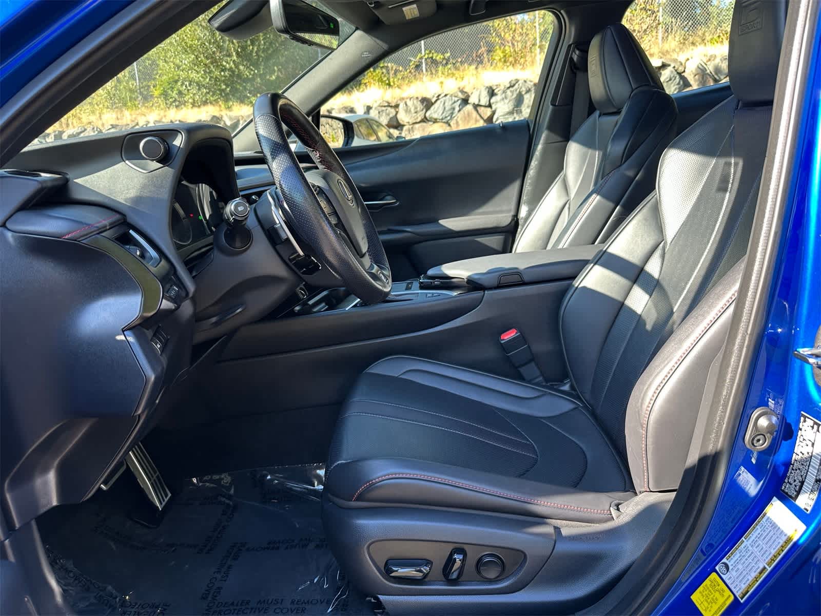Thumbnail: 2019 Lexus UX - 14