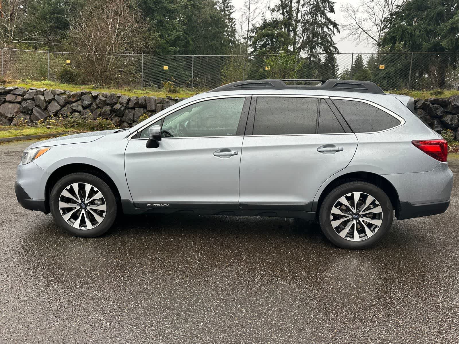 Thumbnail: 2016 Subaru Outback - 2