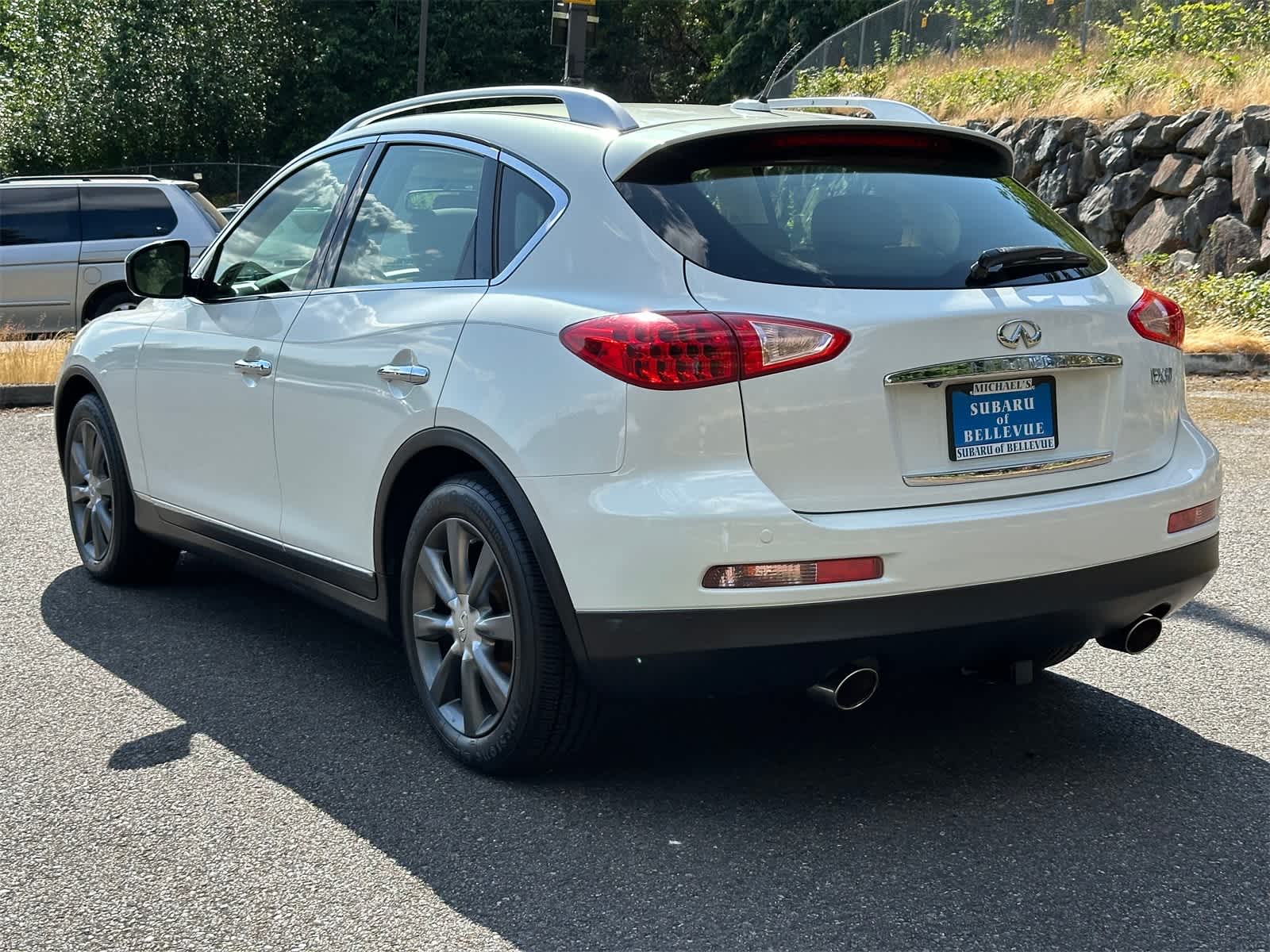 Thumbnail: 2013 INFINITI EX37 - 3