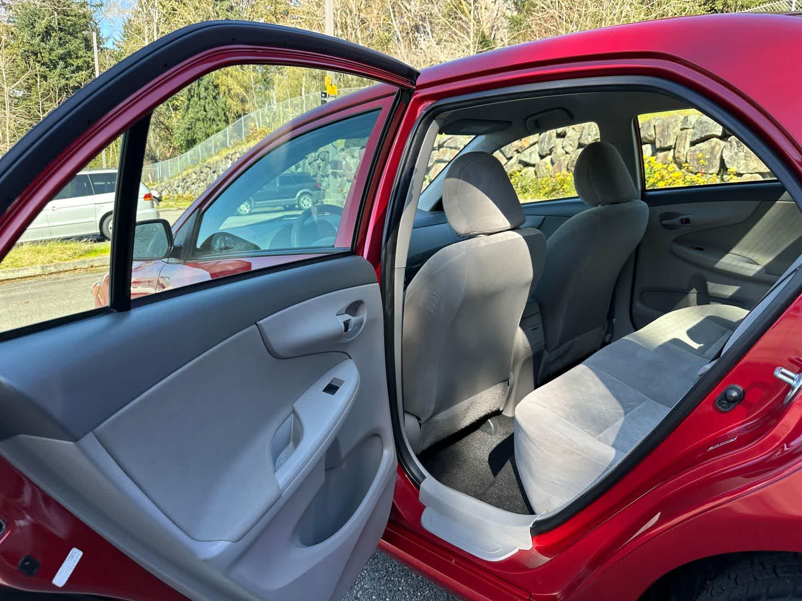 Thumbnail: 2009 Toyota Corolla - 11