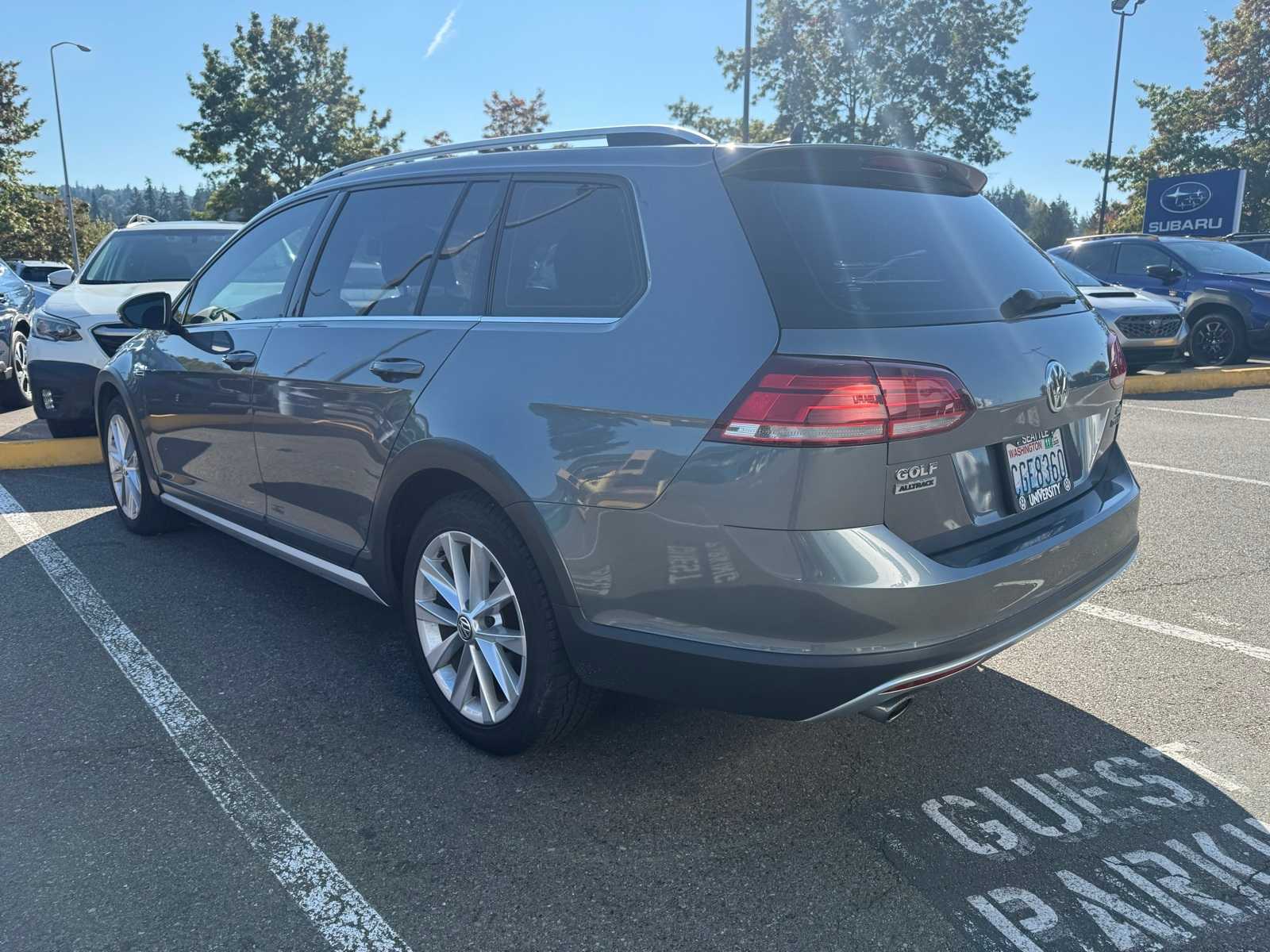 Thumbnail: 2018 Volkswagen Golf - 2